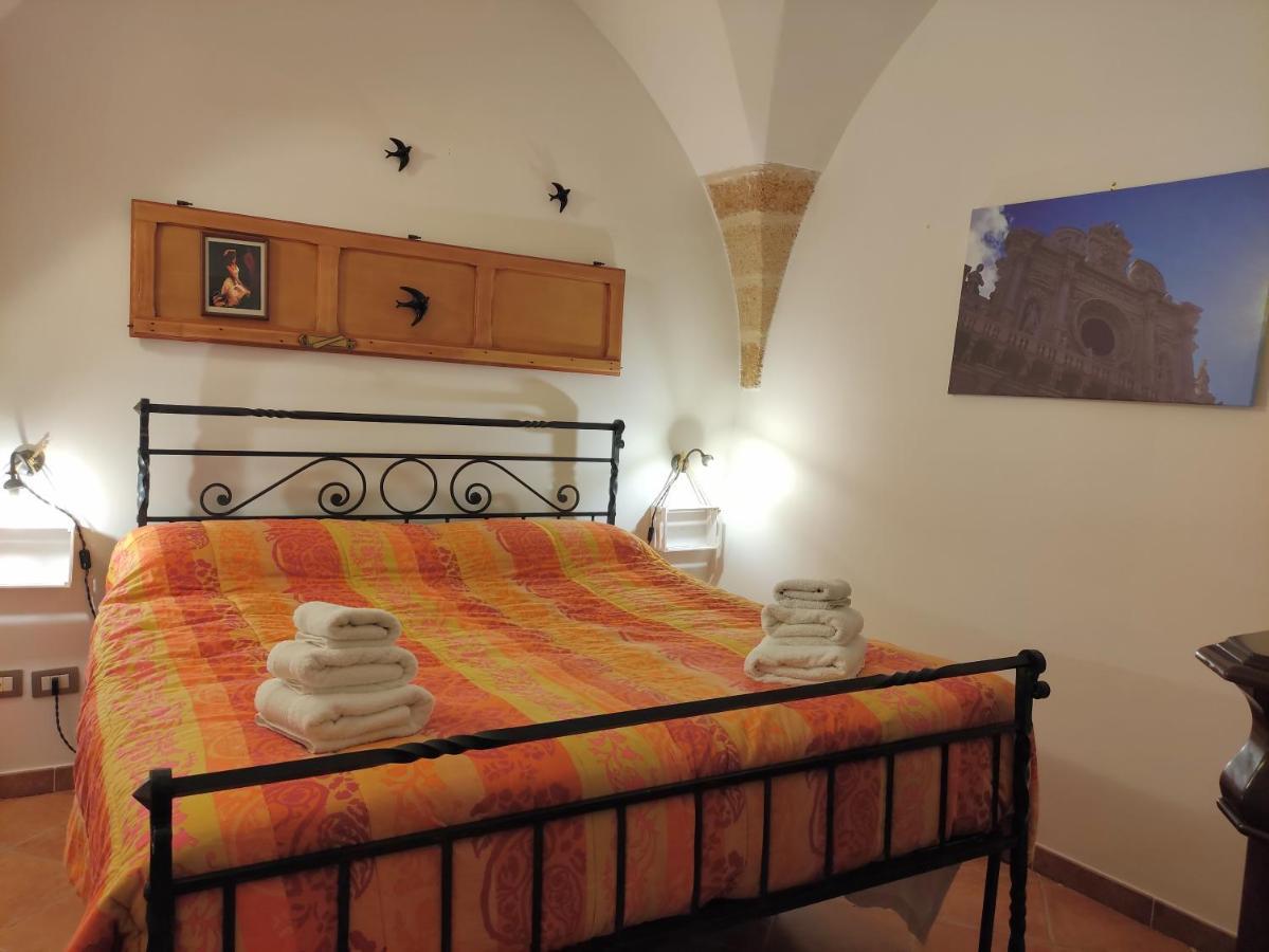La Casa Di Giu Salento Villa Surbo Bagian luar foto