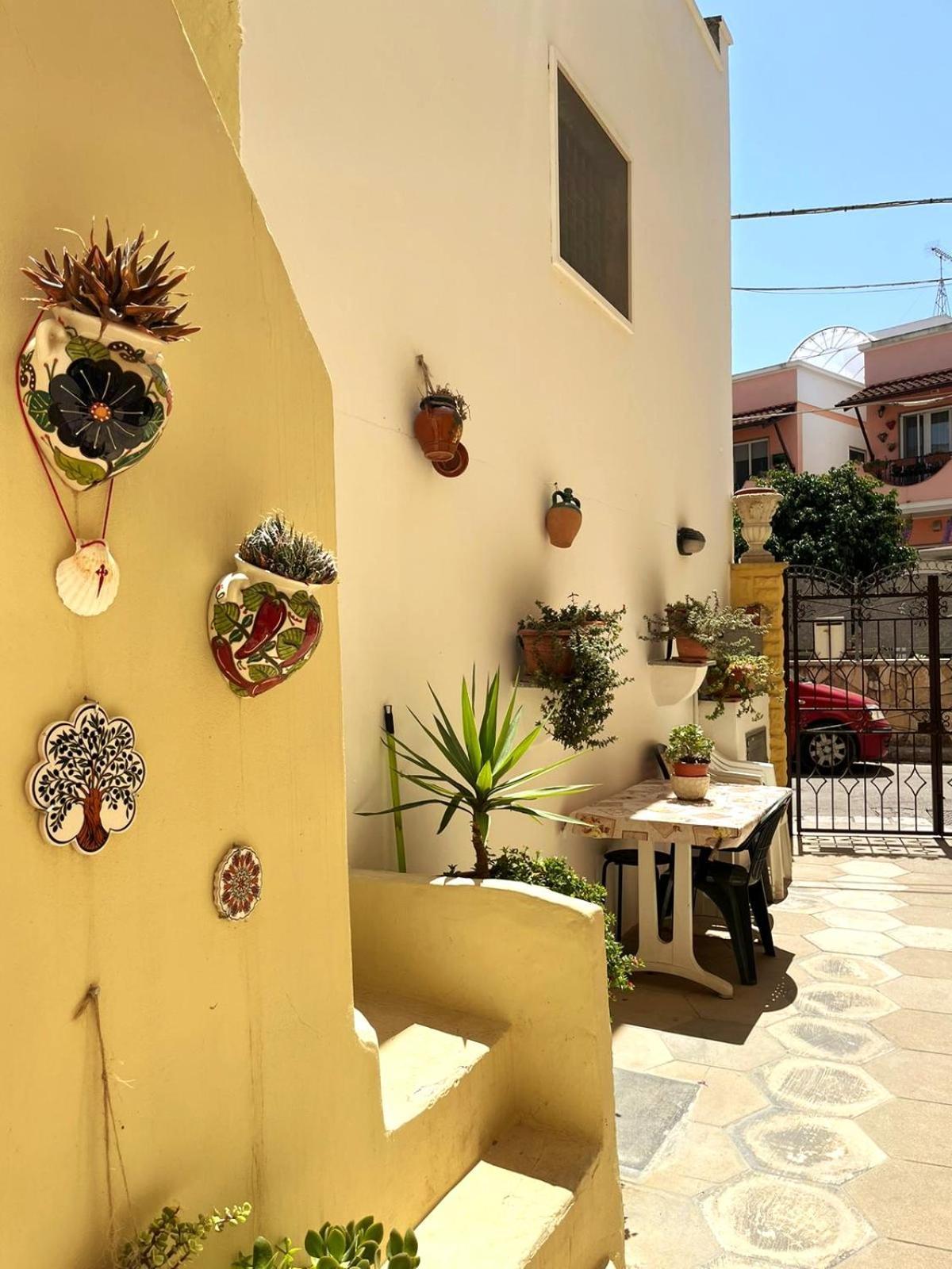 La Casa Di Giu Salento Villa Surbo Bagian luar foto