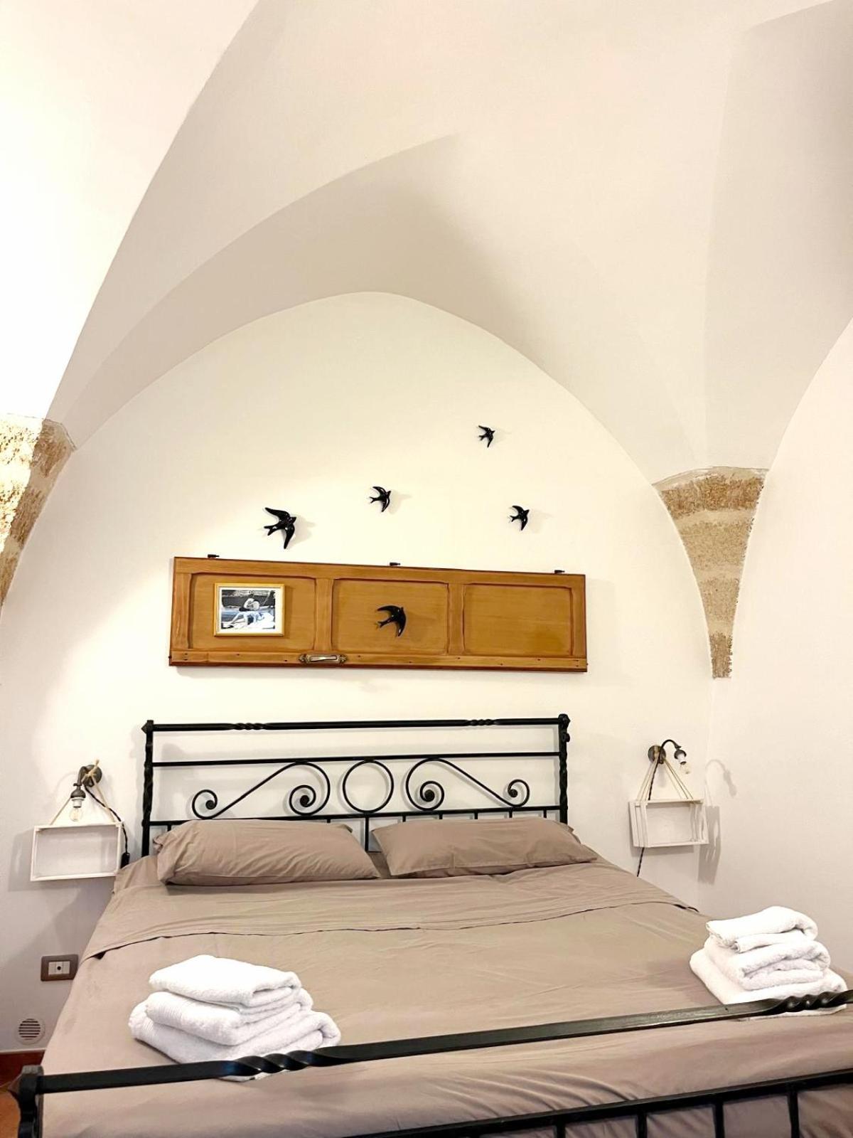 La Casa Di Giu Salento Villa Surbo Bagian luar foto