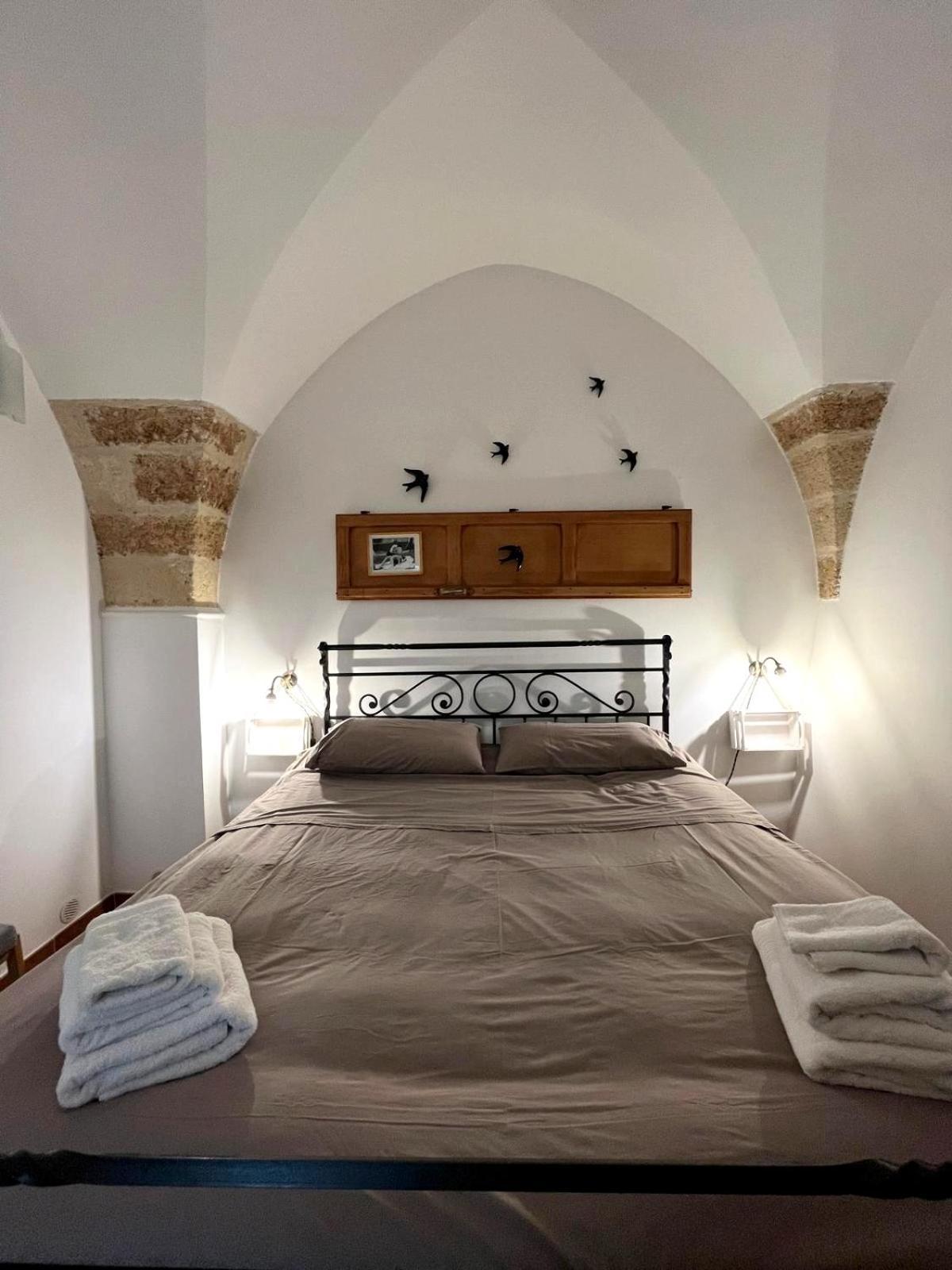 La Casa Di Giu Salento Villa Surbo Bagian luar foto