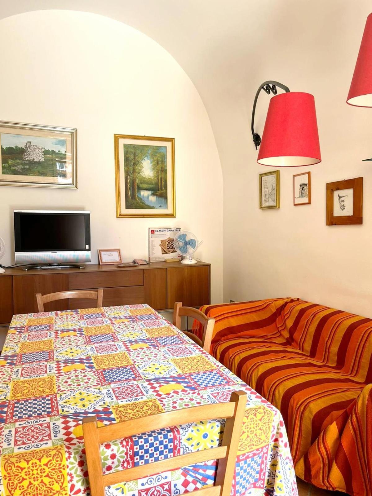 La Casa Di Giu Salento Villa Surbo Bagian luar foto