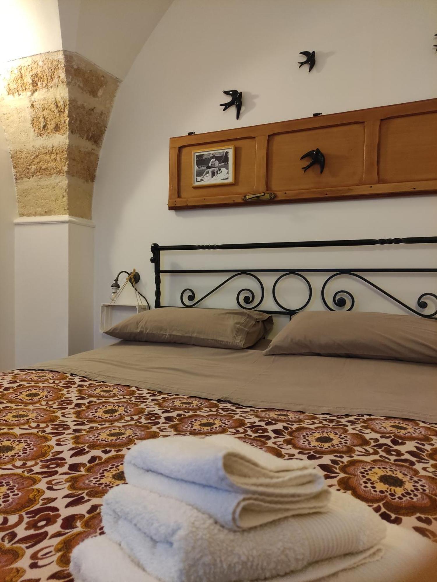 La Casa Di Giu Salento Villa Surbo Bagian luar foto